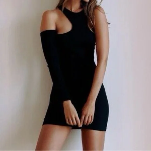 ribbed mini dress zara Zara Zara CUT OUT RIB MINI DRESS 25.90